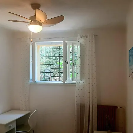 Old Captain's - In A Pine Wood By The Sea And Tennis Courts Apartment Split